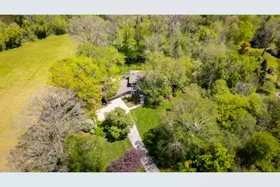 9740 N Riverside Rd, Mequon, WI 53092 - Photo 71