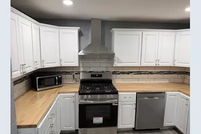 4826 N 51st Blvd, Milwaukee, WI 53218 - Photo 17