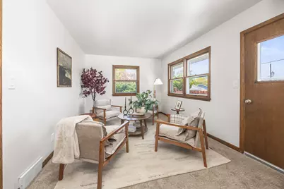 250 S Hine Ave, Waukesha, WI 53188 - Photo 9