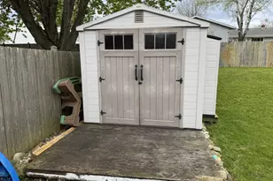 229 S Claremont Rd, Saukville, WI 53080 - Photo 31