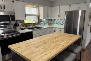 229 S Claremont Rd, Saukville, WI 53080 - Photo 7
