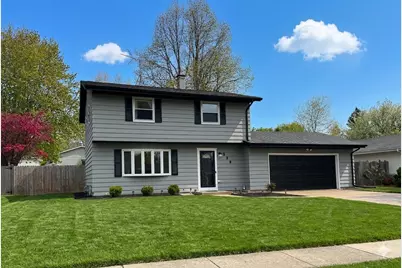 229 S Claremont Rd, Saukville, WI 53080 - Photo 33