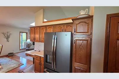 1209  Stonebridge Dr, Howards Grove, WI 53083 - Photo 17