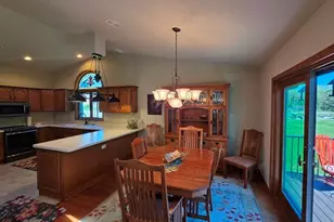 1209 Stonebridge Dr, Howards Grove, WI 53083 - Photo 9