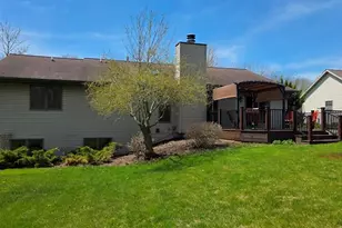 1209 Stonebridge Dr, Howards Grove, WI 53083 - Photo 35