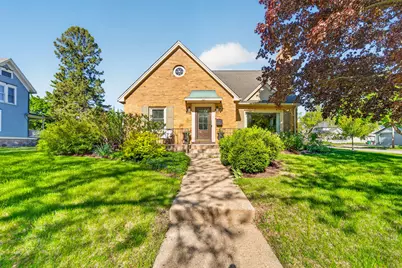301 S Perkins Blvd, Burlington, WI 53105 - Photo 3