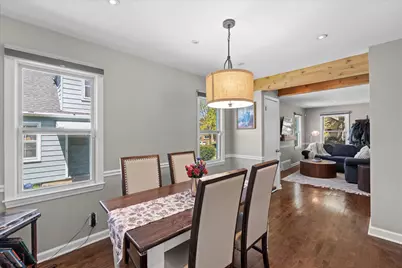 3421 S Quincy Ave, Milwaukee, WI 53207 - Photo 9