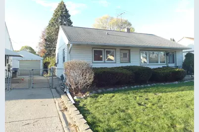 176 W Armour Ave, Milwaukee, WI 53207 - Photo 19
