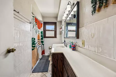 9600 W Morgan Ave, Milwaukee, WI 53228 - Photo 11