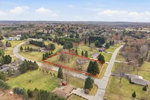627 Prairie View Dr, North Prairie, WI 53153 - Photo 31