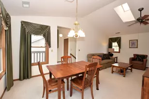 5521 Cambridge Ln, Racine, WI 53406 - Photo 7