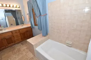 5521 Cambridge Ln, Racine, WI 53406 - Photo 21