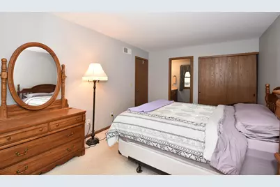 5521  Cambridge Ln #6, Racine, WI 53406 - Photo 19