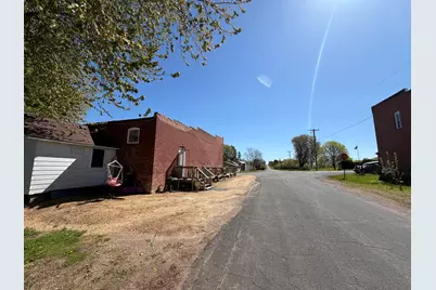 2916  72nd Ave, Springfield Township, WI 54027 - Photo 5