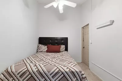 1411 W Edgerton Ave #V, Milwaukee, WI 53221 - Photo 11