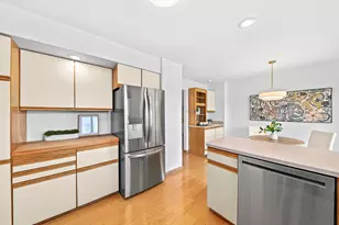 W356N5886 Meadow Ct, Oconomowoc, WI 53066 - Photo 11