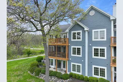 935  Scotland Dr #9-63, Geneva, WI 53147 - Photo 9