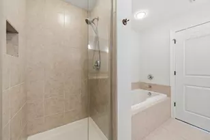 935 Scotland Dr, Geneva, WI 53147 - Photo 59