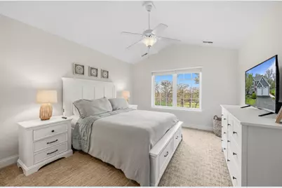 935  Scotland Dr #9-63, Geneva, WI 53147 - Photo 47