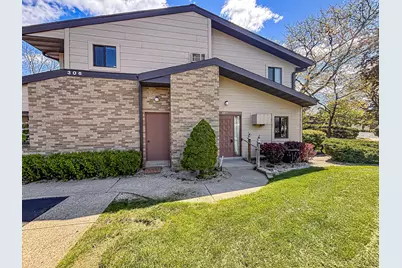 306  Sheffield Rd #5, Waukesha, WI 53186 - Photo 3