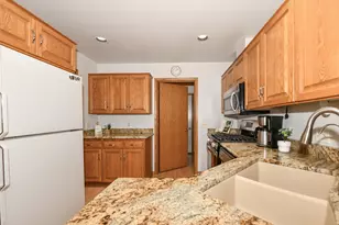 N27W26410 Christian Ct, Pewaukee, WI 53072 - Photo 11