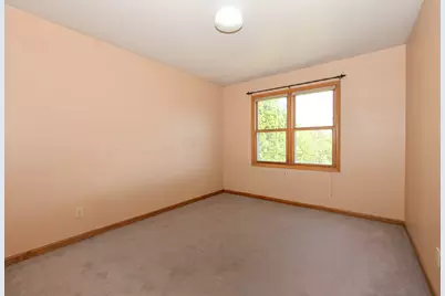 N27W26410  Christian Ct #1, Pewaukee, WI 53072 - Photo 23
