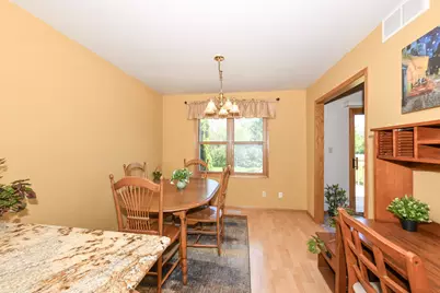N27W26410  Christian Ct #1, Pewaukee, WI 53072 - Photo 9