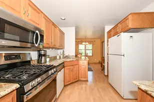 N27W26410 Christian Ct, Pewaukee, WI 53072 - Photo 13