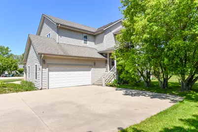 N27W26410  Christian Ct #1, Pewaukee, WI 53072 - Photo 35