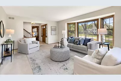 18120  Le Chateau Dr, Brookfield, WI 53045 - Photo 5