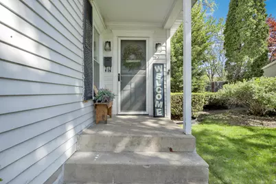 19  Elm St, Fort Atkinson, WI 53538 - Photo 5