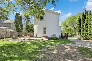 19 Elm St, Fort Atkinson, WI 53538 - Photo 27