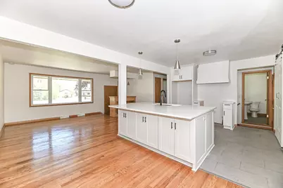 N79W15709  Charles Ct, Menomonee Falls, WI 53051 - Photo 15