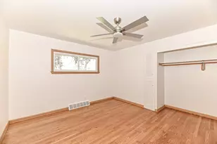 N79W15709 Charles Ct, Menomonee Falls, WI 53051 - Photo 27
