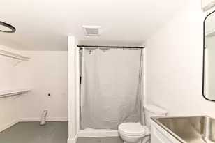 N79W15709 Charles Ct, Menomonee Falls, WI 53051 - Photo 35
