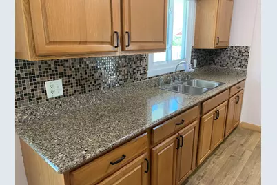 2318  39th St, Two Rivers, WI 54241 - Photo 7
