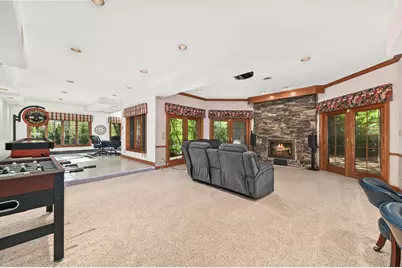 W131N7931  Country Club Ct, Menomonee Falls, WI 53051 - Photo 45