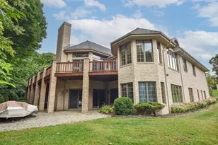 W131N7931 Country Club Ct, Menomonee Falls, WI 53051 - Photo 17