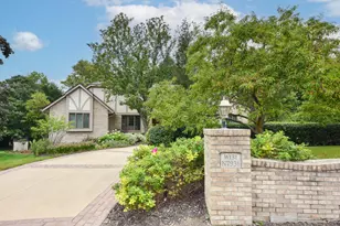 W131N7931 Country Club Ct, Menomonee Falls, WI 53051 - Photo 1