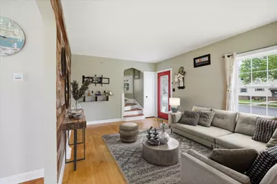 1301  Neenah St, Watertown, WI 53094 - Photo 3