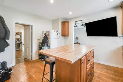 211 E Main St, Mishicot, WI 54228 - Photo 7