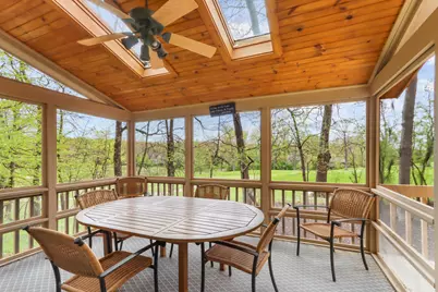 152  Saint Andrews Trl, Fontana, WI 53125 - Photo 9