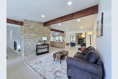 18400  Beverly Hills Dr, Brookfield, WI 53045 - Photo 13