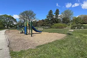 18400 Beverly Hills Dr, Brookfield, WI 53045 - Photo 57