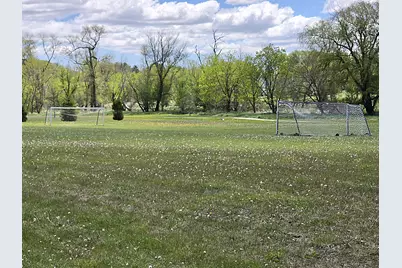 18400  Beverly Hills Dr, Brookfield, WI 53045 - Photo 59