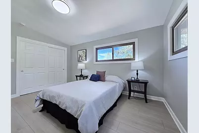 18400  Beverly Hills Dr, Brookfield, WI 53045 - Photo 25