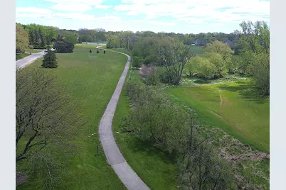 18400  Beverly Hills Dr, Brookfield, WI 53045 - Photo 53