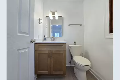 18400  Beverly Hills Dr, Brookfield, WI 53045 - Photo 31