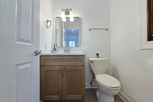 18400 Beverly Hills Dr, Brookfield, WI 53045 - Photo 31