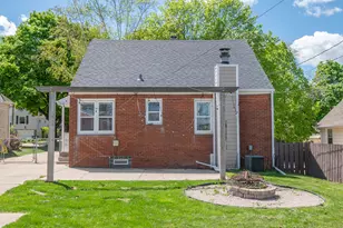 222 N 90th St, Milwaukee, WI 53226 - Photo 31